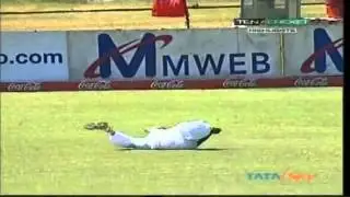 Shafiul Islam Took  a very good catch against Zimbabwe  5 Aug 2011