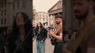 Thunder only happens when it's raining...   #fleetwoodmac #busking #streetperformer #dreams #london