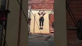 Wide to narrow plyo pull ups
