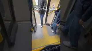 Solaris Door Holding #bus #doors