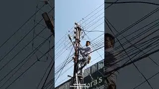 ⚡🔥      #Electrician #Lineman #PowerLine #Respect #HardWork #Electrical #Danger #Skills #ViralShorts