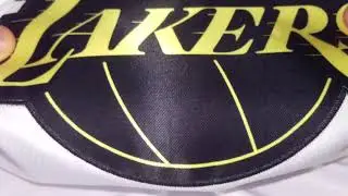 Баскетбольная джерси Nike Los Angeles Lakers №24 Kobe Bryant Golden Edition магазин Basket Family