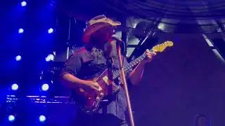 @chrisstapleton  June 27 2024 Hollywood Bowl  Some Times I cry