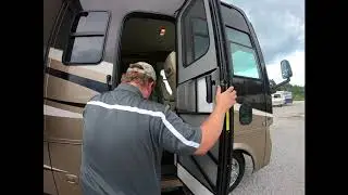 2011 Tiffin Allegro Open Road Walk Thru
