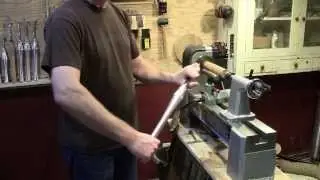 Woodturning Q&A How to properly hold turning tools
