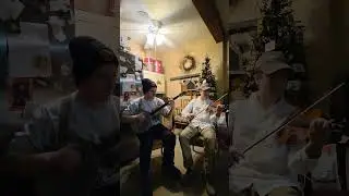 Cluck Old Hen  #clawhammerbanjo #banjo  #trad #bluegrass #fiddle #oldtimemusic #oldtimebanjo #powers