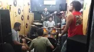 Versos In Versos - Na Paz e na Press&atilde;o