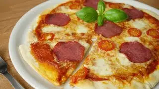 Blitz Pizza OHNE Hefe I Fertig in 25 Minuten I Teig, Sauce und Belag