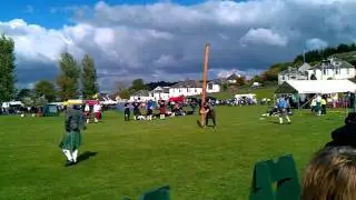 Caber Toss fail at Scottish Highland Games