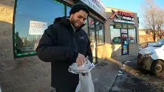 Manolo's Tamales - Steak Taco Review (Chicago, IL)