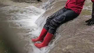 Red Hunter Boots (2)