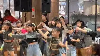 Dance Team Shine Shining エブリイOkanaka津高2Fステージ　ダンスチームシャイン