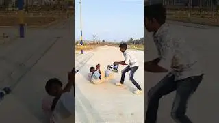 skating stunt #funny video 📷 viral #rollersports roller 🛼🎢 skating without skating skills #skater