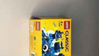 Lego 11006 Small Train Build