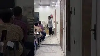 Aapne notice kiya kabhi ? I Center of mass #science #experiment #physics #shorts #ashusir