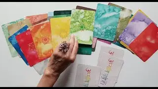 COLOR MEDITATION CARDS by Silvana Alasia