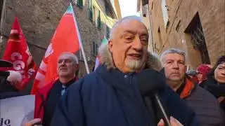 Via all’udienza per il caso del cassiere licenziato: “Sono in ansia ma voglio vincere”