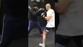 Mitt Work with @ufc vet Ray &ldquo;The Judge&rdquo; Rodriguez. #mma #boxing #kickboxing #ufc #martialarts