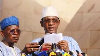 Un nouveau gouvernement formé au Mali, les militaires aux postes clés