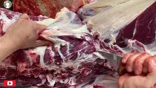 Buffalo Meat cutting skills || #meat #meatmarket #meatcuttingskills #beef #trending #buffalo #meat 