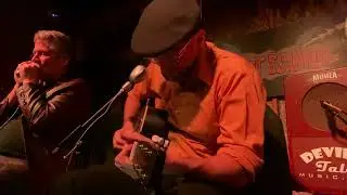 Bad Actin&rsquo; Woman - Silver Kings / Secret Island - Long Beach / Little Walter / Chicago Blues