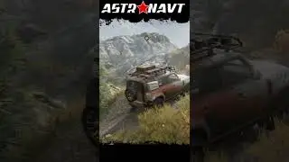 Land Rover забирается в гору