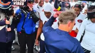 Bear's coach Ben Johnson (getting excited!) locker room after Eagles game 2025