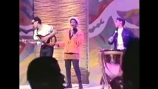 Dee C. Lee - Hold On [from the TV Show 