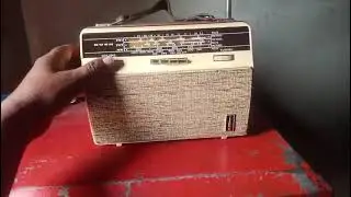 Bush MTR 60 classic transister radio 