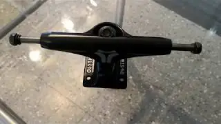 Destructo black trucks