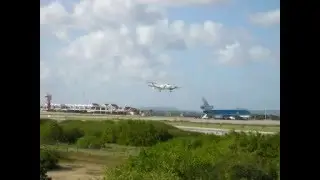 Flamingo Int. Airport TNCB