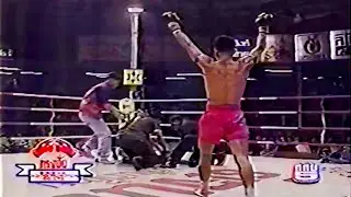 Parnpetch Muangsurin (พานเพชร เมืองสุรินทร์) Wrecking Machine (Highlights) | Muay Thai