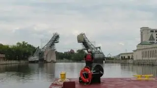 Joliet IL Bridge operations 2min12sec