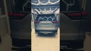 Toyota innova hycross base model