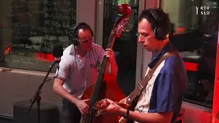 Joe & Stacey with The Rhythm Boys - One hand loose - Jutra ob kavi so &scaron;e lep&scaron;a ob kitari