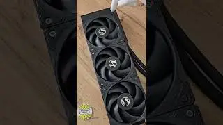 Водяное охлаждение Lian Li HydroShift LCD 360S для процессора