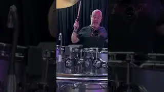 Bonham tribute drum kit to Alex Van Halen