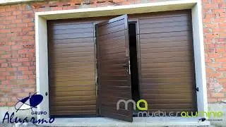 Portal seccional con puerta peatonal