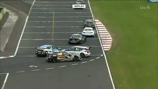 BTCC Croft 2021 - Race 1 - Smiley, Jackson, Rowbottom Clash