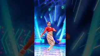 Foreigner Music + Indian Dance = BLOCKBUSTER 💥#trendingnow