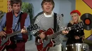 I Dream of Jeannie - Jeannie, Boyce and Hart (Out and About)