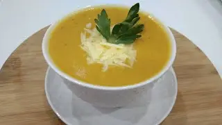 شوربة بالخضار و الكلمار لديذة بزاف وصحية