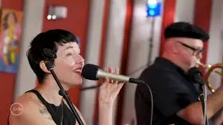 Dmitri Matheny Group featuring Holly Pyle 