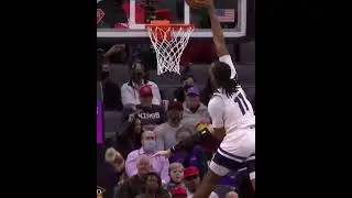 Naz Reid monster dunk vs kings