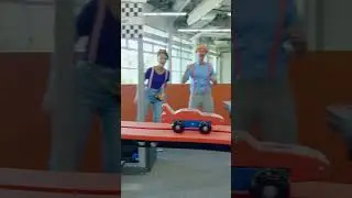 Blippi's Discovery Cube 🟠🔵🧊 | #kids #learning #blippi