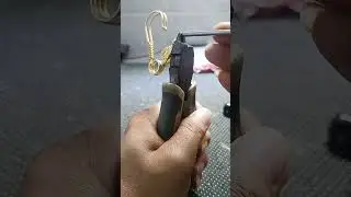 Apprenticeship: Creative wire wrapping to make key hooks #diy #handmade #creative