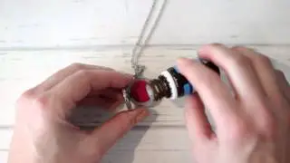 South Hill Designs - Essential Oil Locket Aromatherpy Diffuser Jewelry, Christine Hull