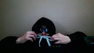 How to Tie a Bow with Hoodie Strings