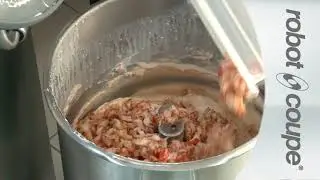 Robot Coupe Vertical Cutter Mixer R 30   Fish pat&eacute; 1