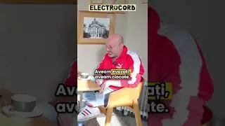 Ma enervam ca nu imi cresteau perciunii #shorts #music #electrocord #zicumuzica #romania #bucuresti
